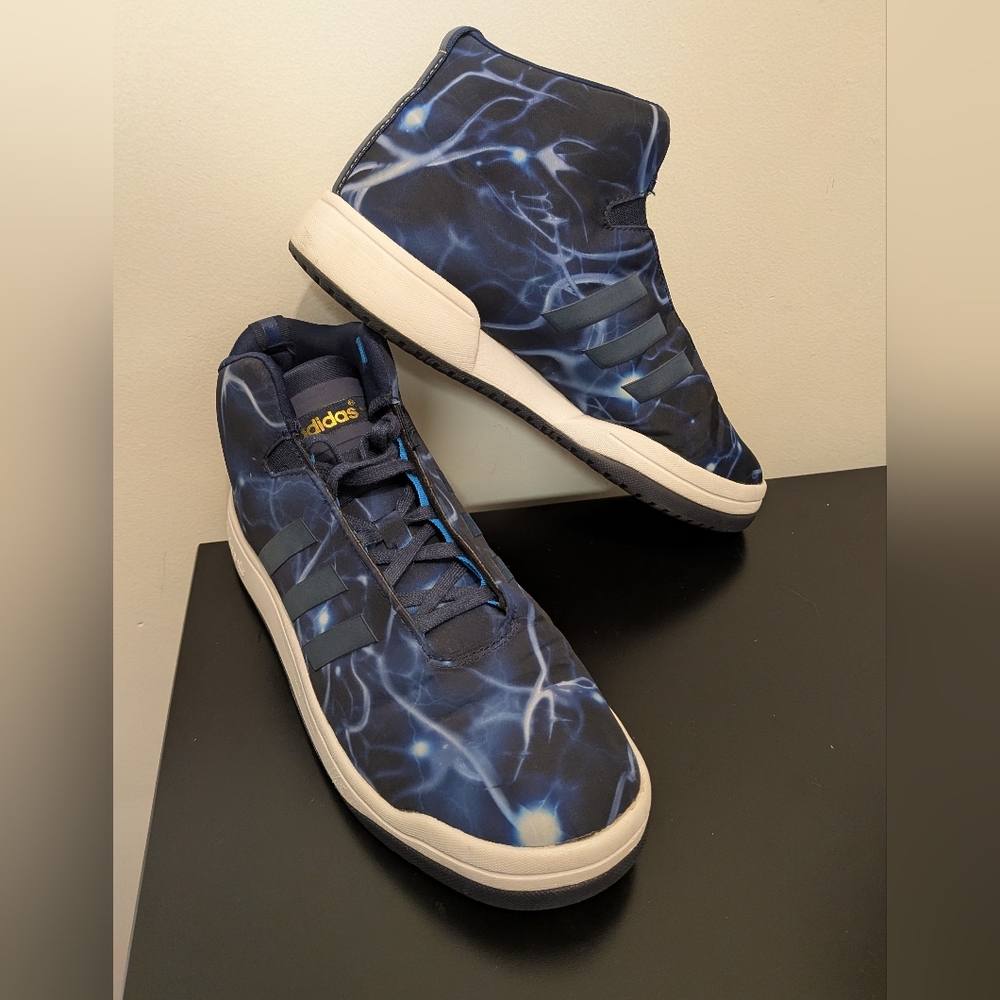 Adidas Men's Blue Lightning Sneakers